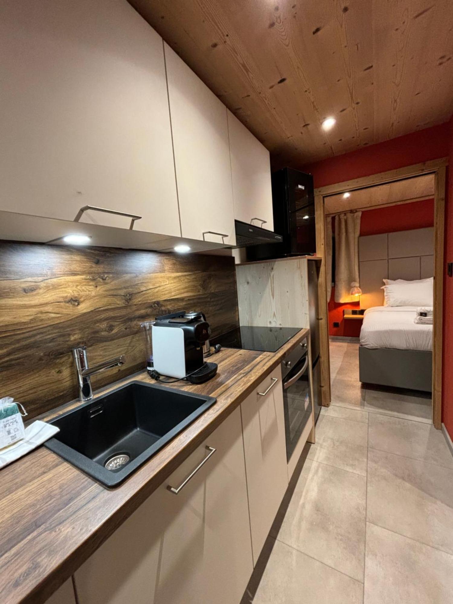 Les Secrets - Suites & Apartments Montriond Exterior photo
